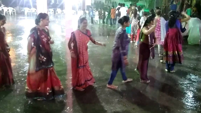 Garba rain