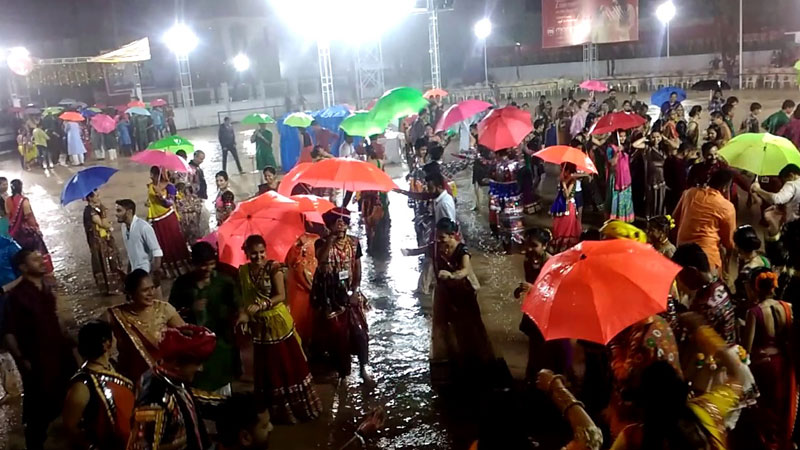 Garba rain