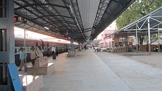 330px-Godhra_jn_railway_station