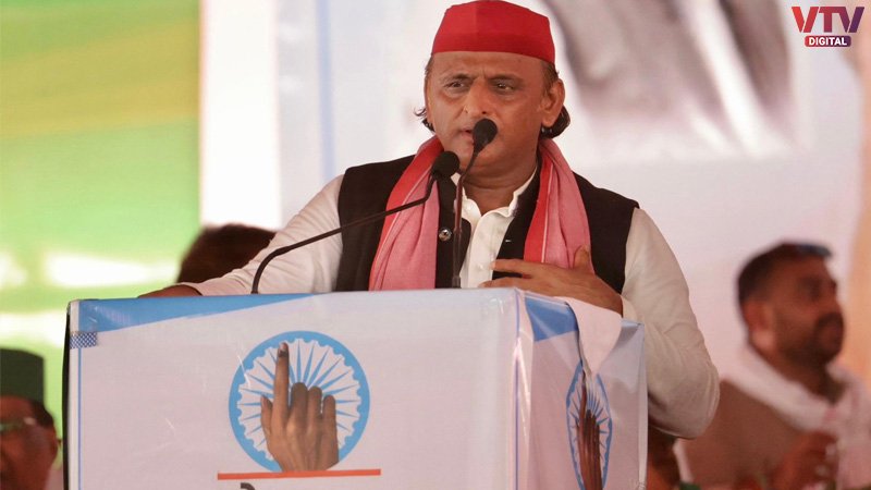 AKHILESH-1