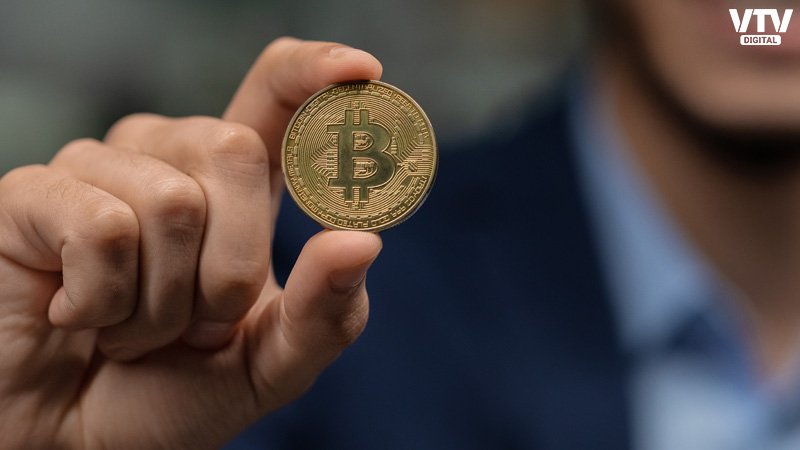 BITCOIN-7