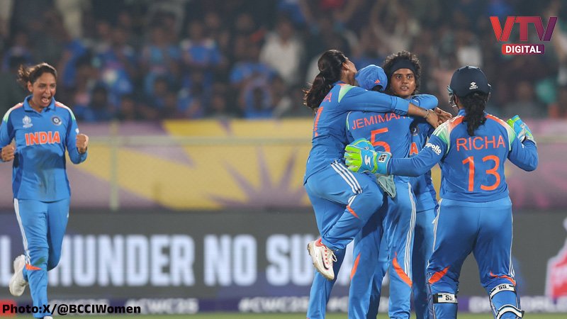 INDIAN-WOMEN-CRICKET-TEAM