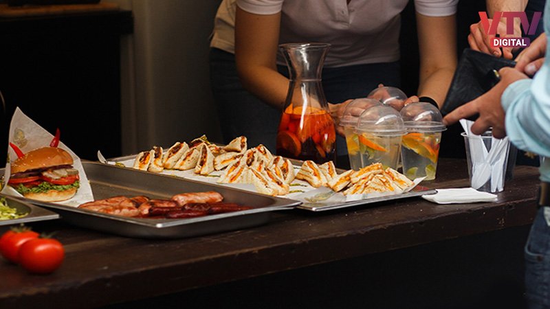 JUNK-FOOD
