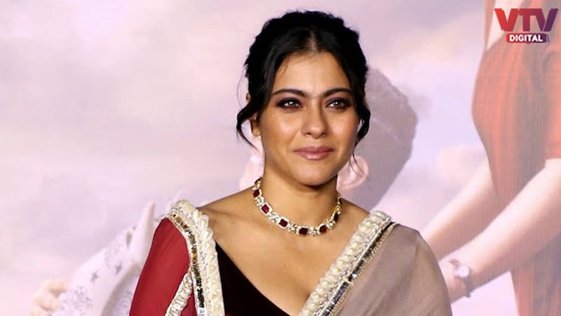 Kajol-Kiss-Viral-Video