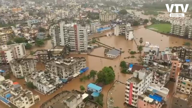 Navsari-Rain