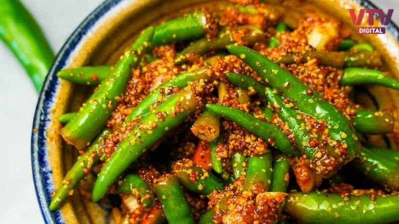 Rajasthani Mirchi Pickle (1)