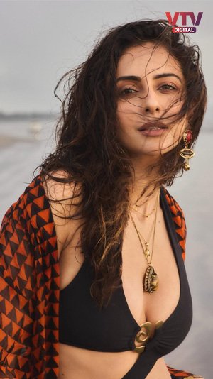 Rakulpreet-4