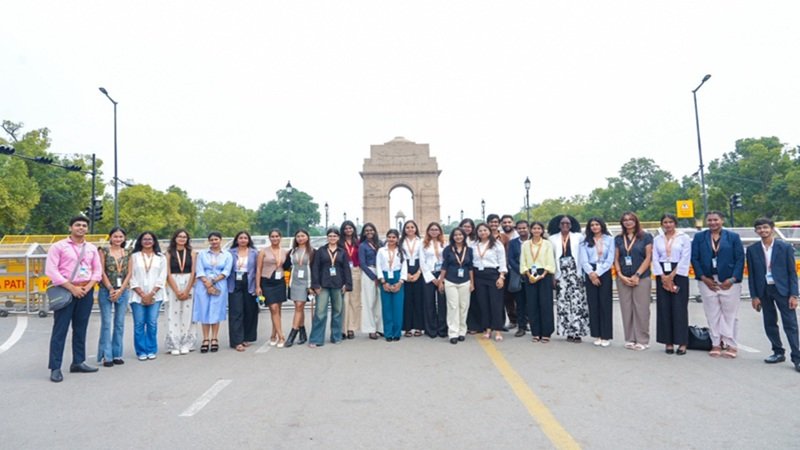 paurl University Students
