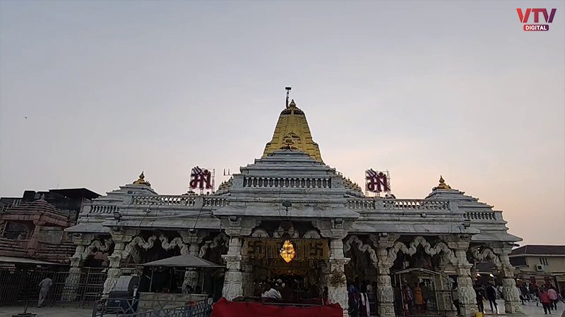 ambaji-temple-1