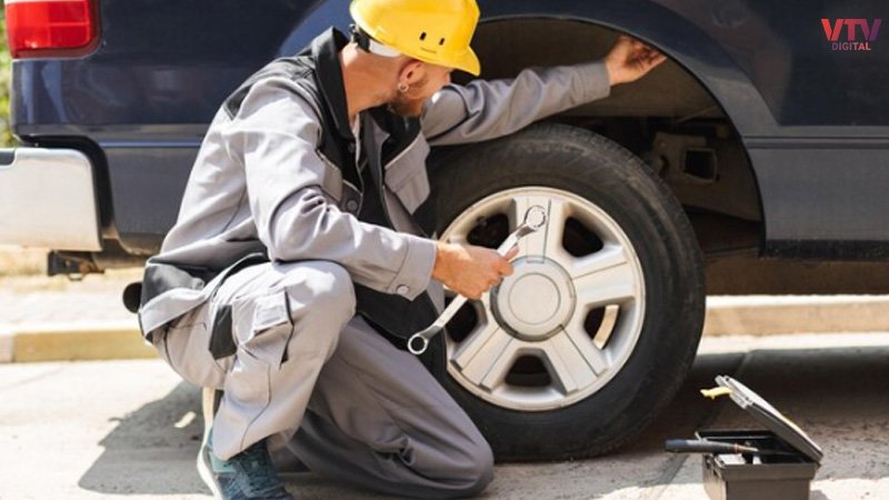 car-reparing-3