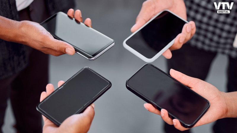 MOBILE