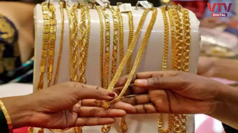 gold-on-25-10-25