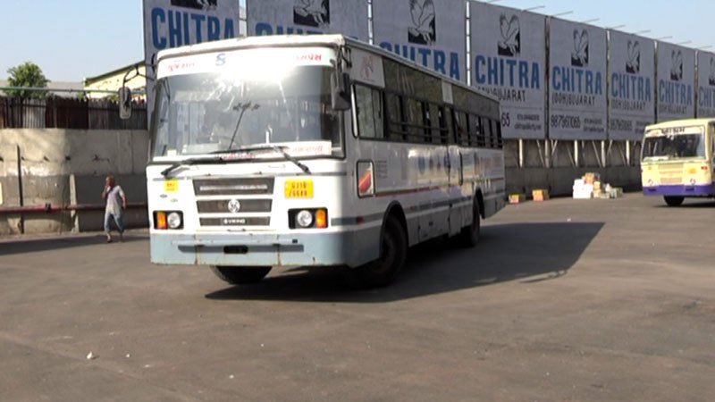 gujarat-st(2)