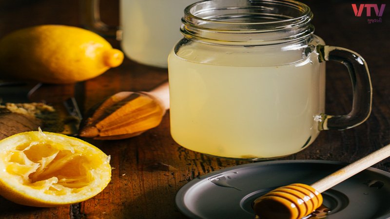 honey-lemon-water