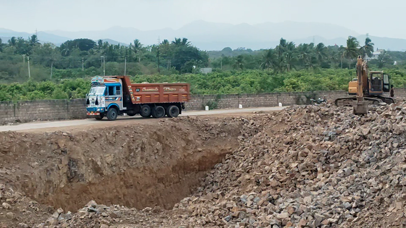 illegal mining (2)