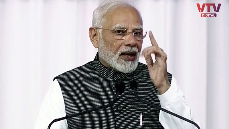 pm-modi-simple