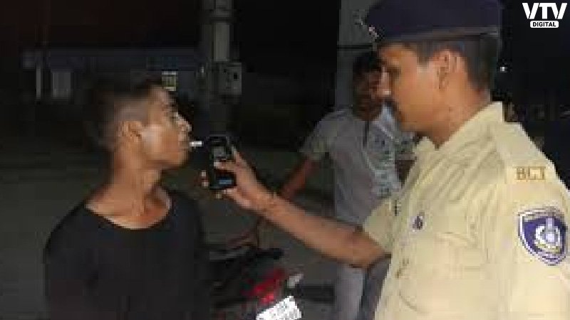 police-checking