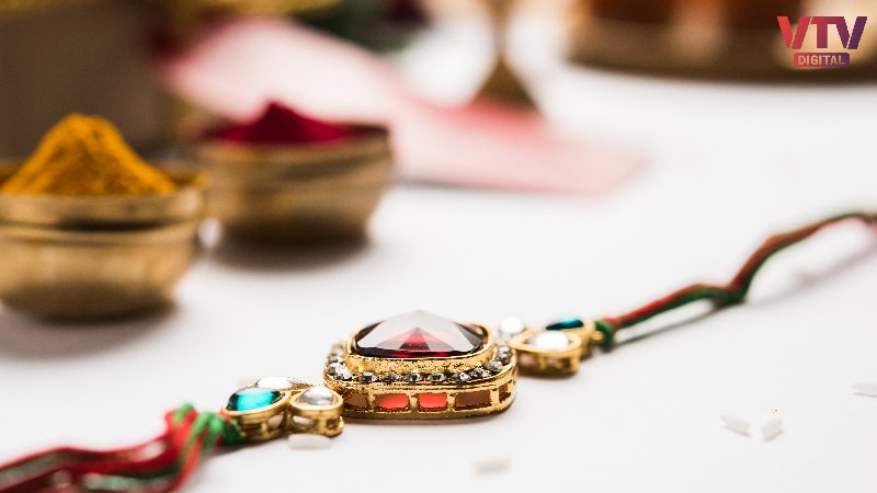rakhi
