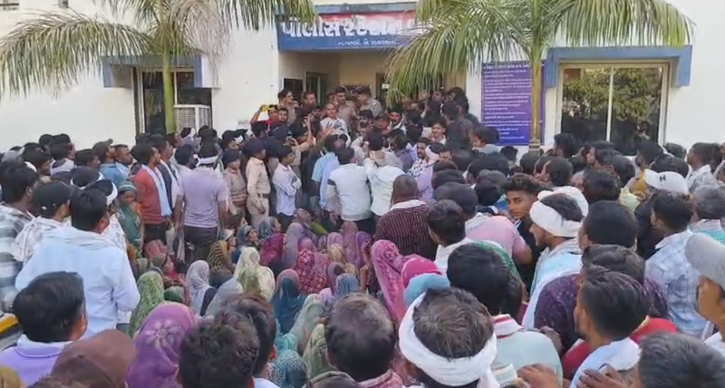 વડાલી સામૂહિક આપઘાત: દંપતી બાદ હવે 2 બાળકોના મોત, સમાજનું 24 કલાકનું  અલ્ટિમેટમ