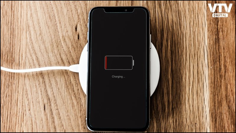 smartphone charging 2