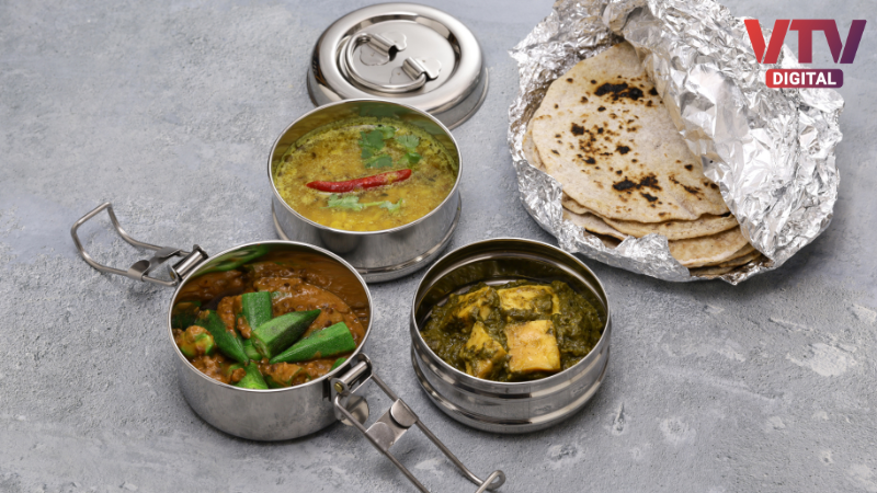 tiffin