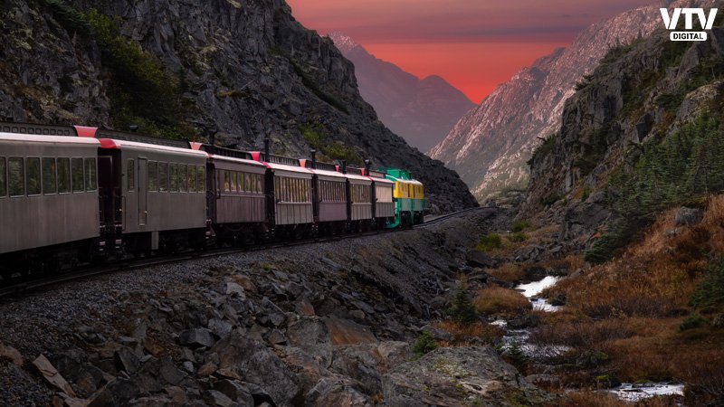 traveling-india-by-train