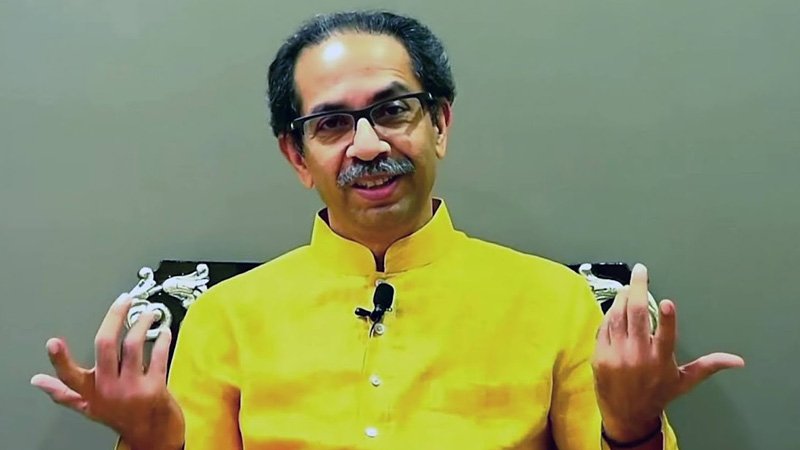 મહારાષ્ટ્ર: ઉદ્ધવ ઠાકરેને મોટો ઝટકો: ધારાસભ્યો બાદ હવે સાંસદોએ પણ સાથ  છોડ્યો, 12 સાંસદો શિંદેજૂથમાં જોડાયા | shivsena 12 mps left shiv sena uddhav  thackeray camp ...