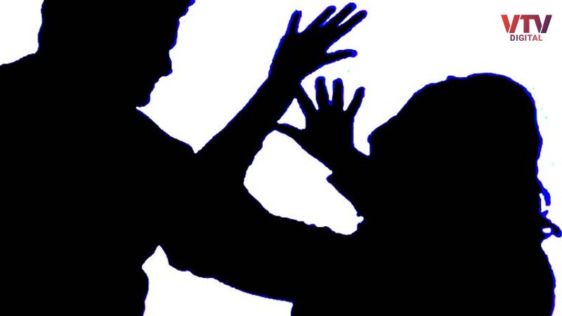 women-harresment-2
