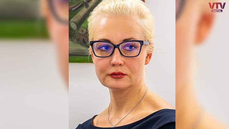 yuliya-naveliya